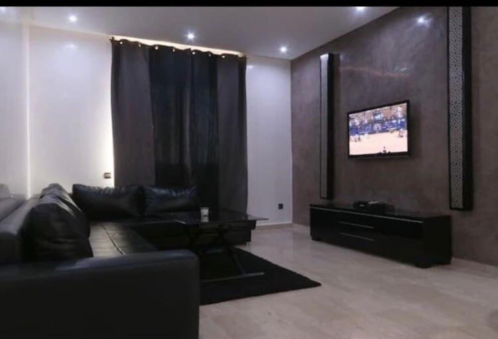 Moderne Appartement T3 A Gueliz マラケシュ エクステリア 写真